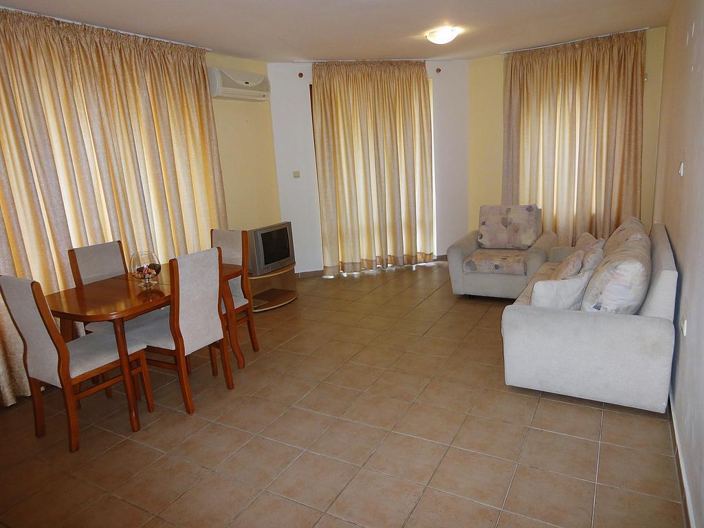 Summer Dreams -Apartcomplex Sunny Beach Buitenkant foto